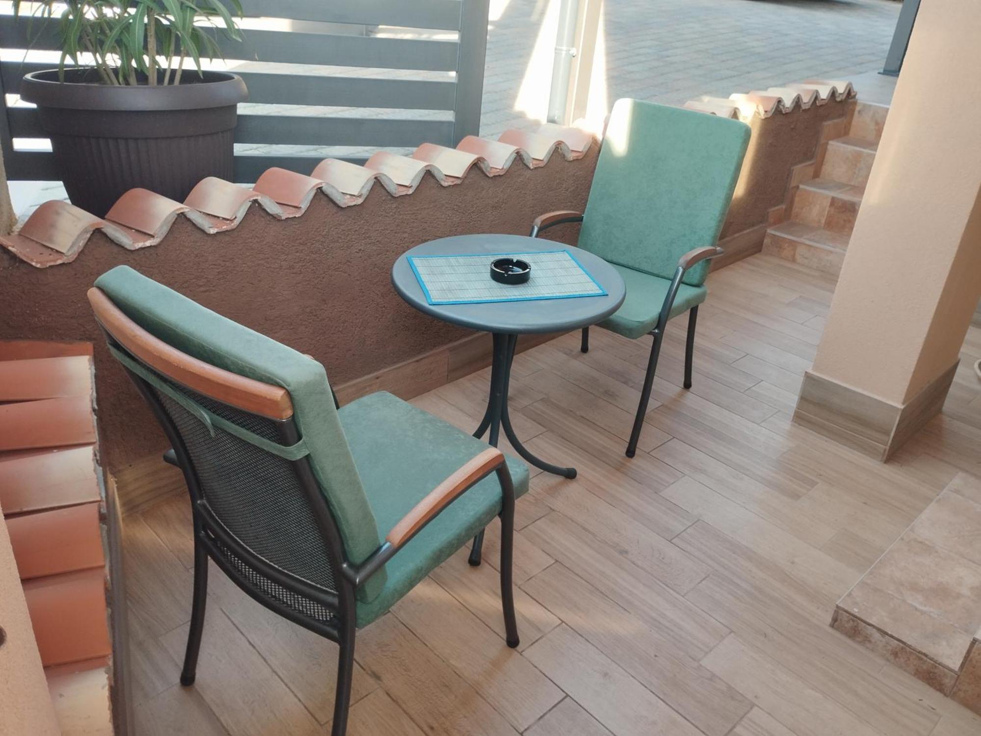 Apartmani Monte Pula Eksteriør billede